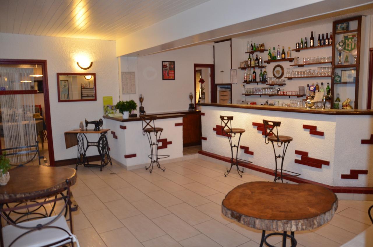 Hotel Le Week-End Plouider Exterior photo
